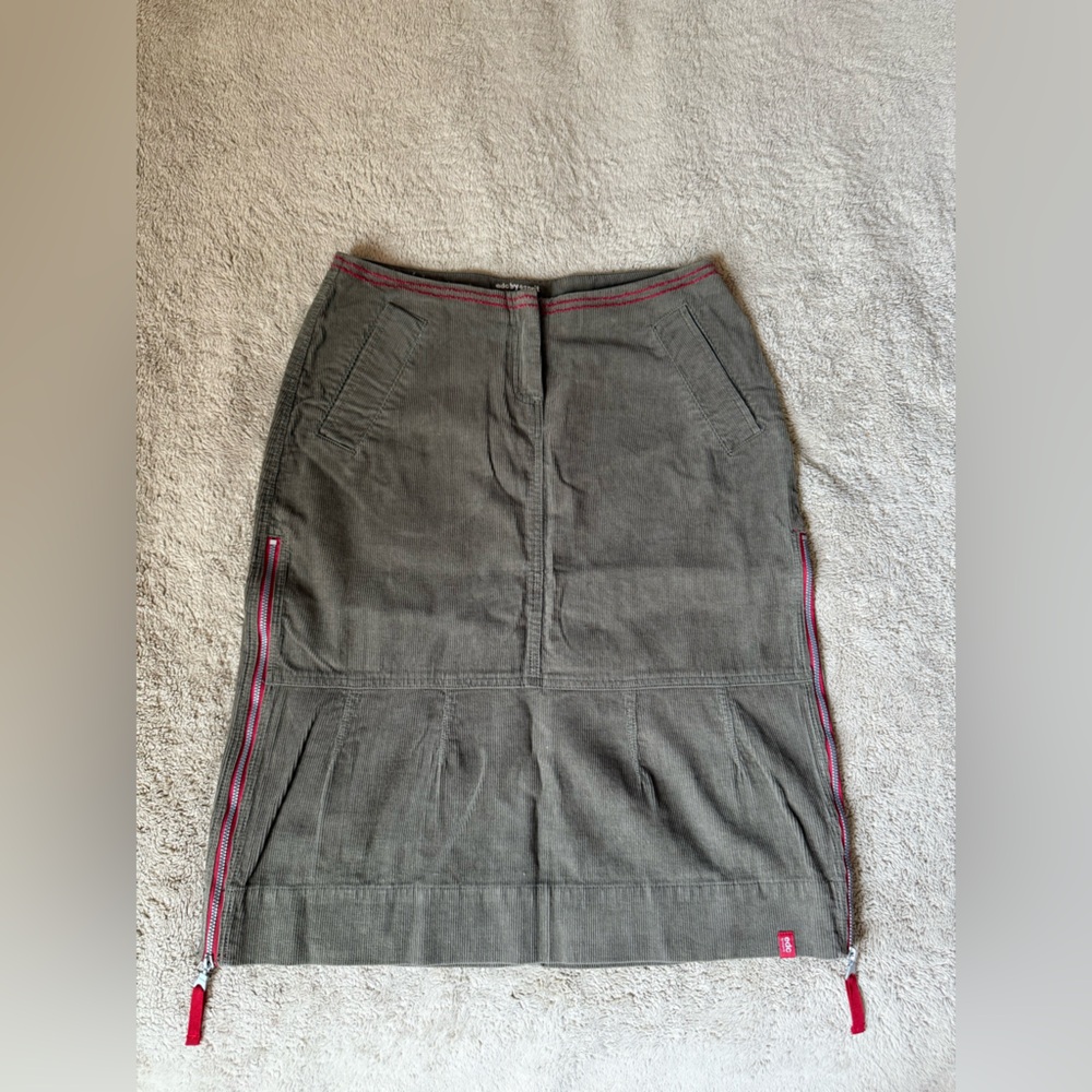 Esprit Olive Green Pencil Skirt with Red Trim